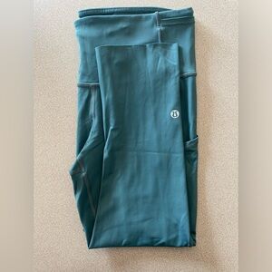 Lululemon cropped leggings
